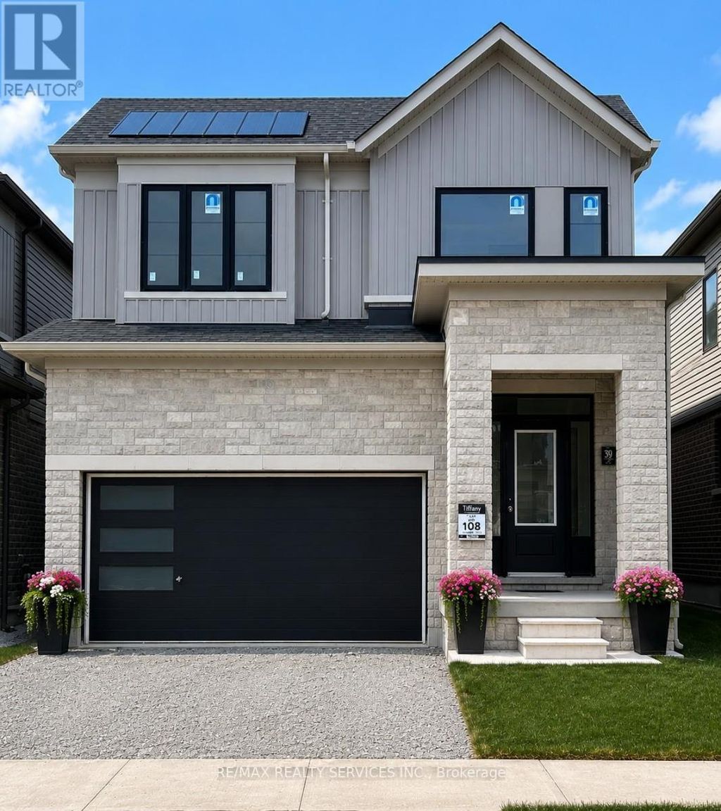 39 Prudhoe Terrace, Barrie
