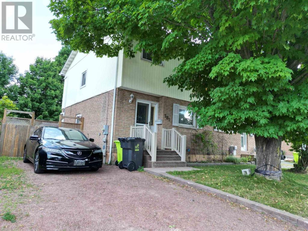 181 Sutton Pl, Sault Ste. Marie