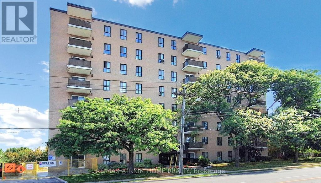 804 - 1101 Pharmacy Avenue, Toronto (wexford-Maryvale)