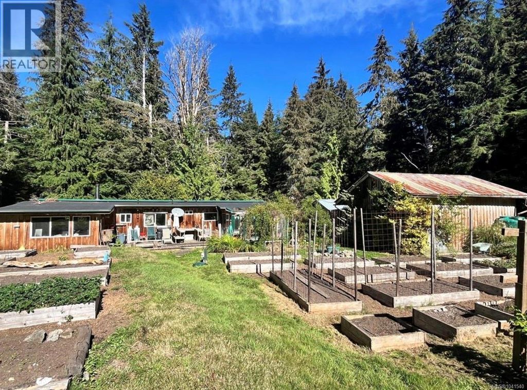 323 Sawmill Rd, Cortes Island