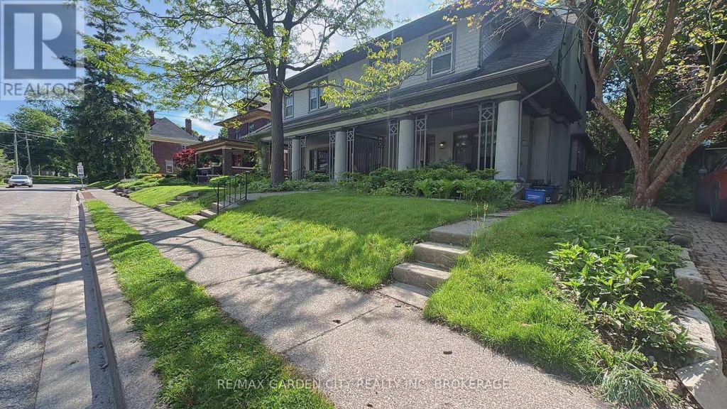2 - 5 College Street, St. Catharines (downtown)