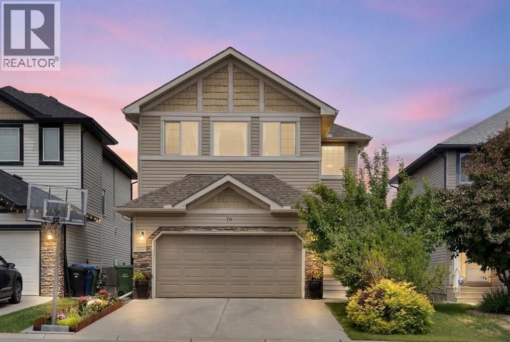 70 Everwoods Park Sw, Calgary