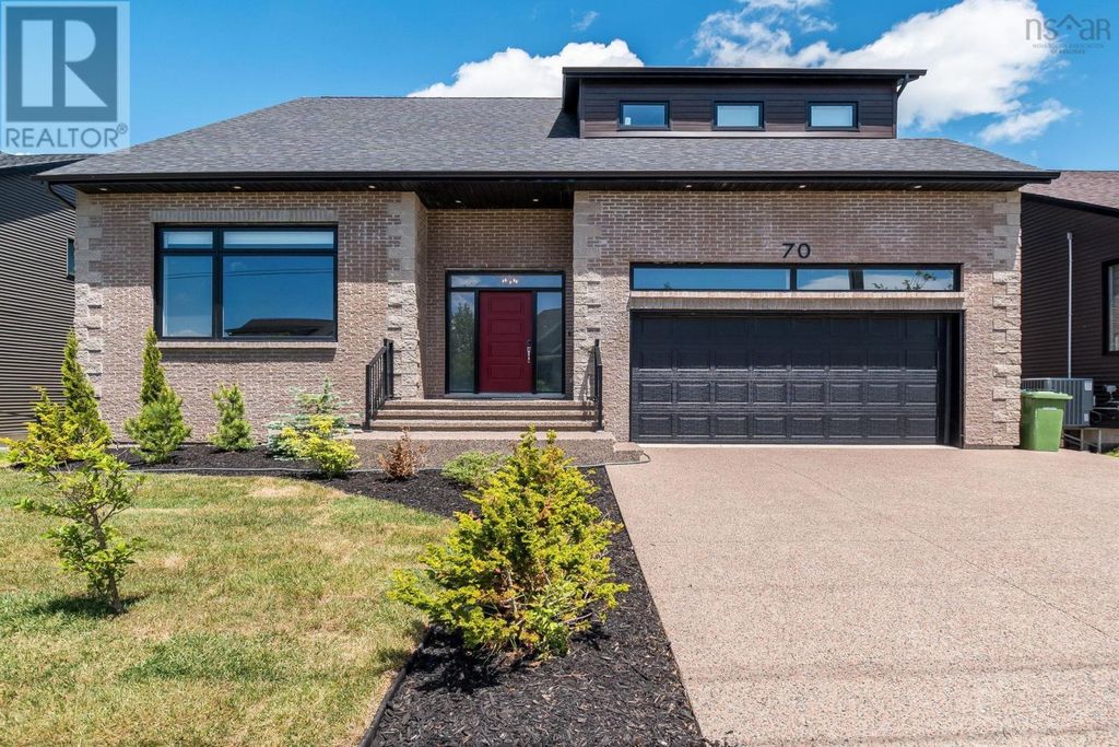 70 Bradford Place, Bedford West