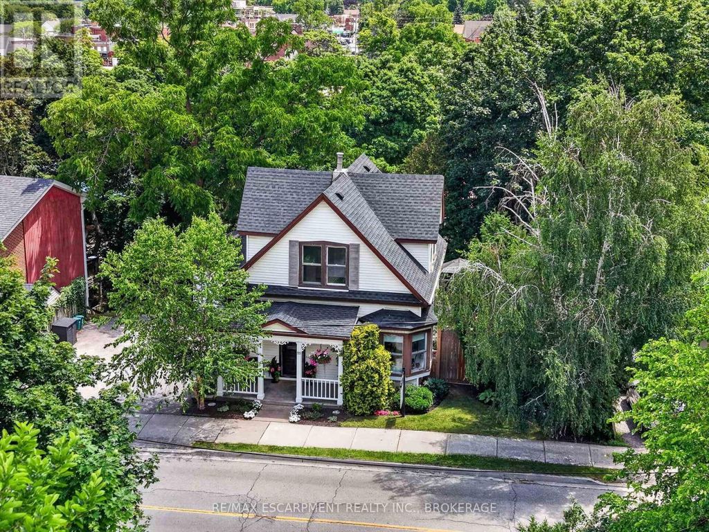 111 Main Street W, Grimsby (grimsby West)