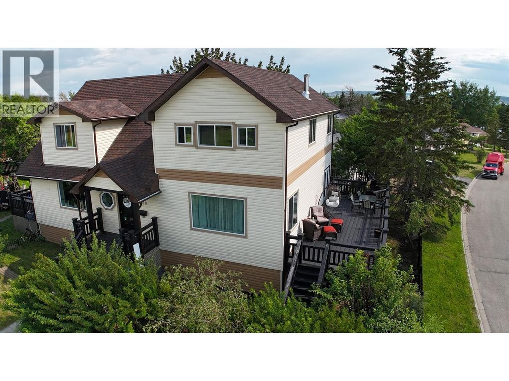 9000 Lyman Drive, Dawson Creek