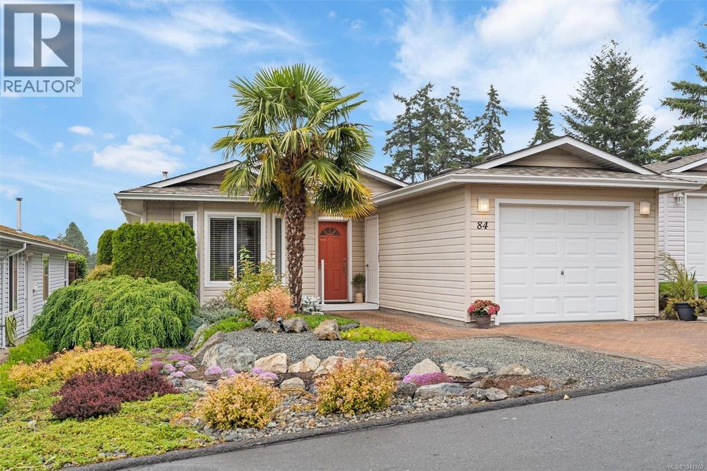 84 Wolf Lane, View Royal