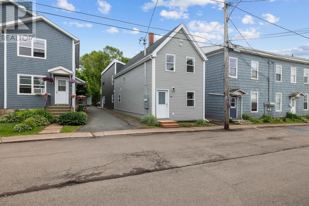 10 Chestnut Street, Charlottetown