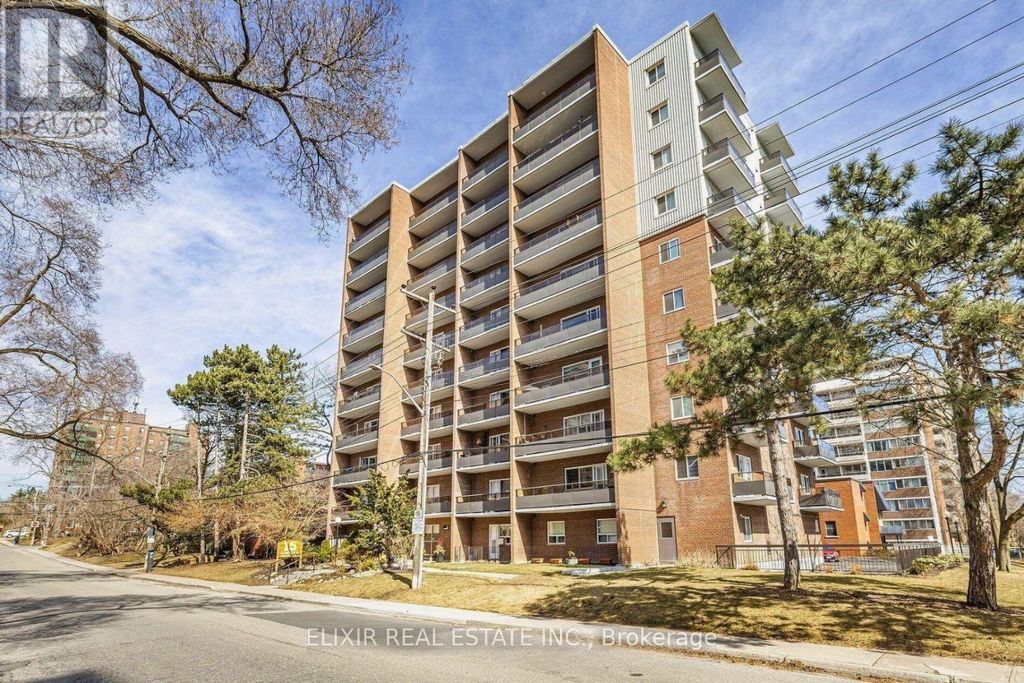 605 - 15 Elizabeth Street N, Mississauga (port Credit)