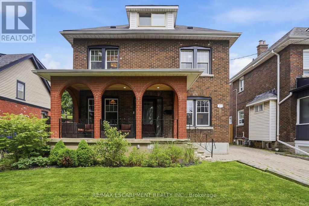 17 Tuxedo Avenue S, Hamilton (delta)