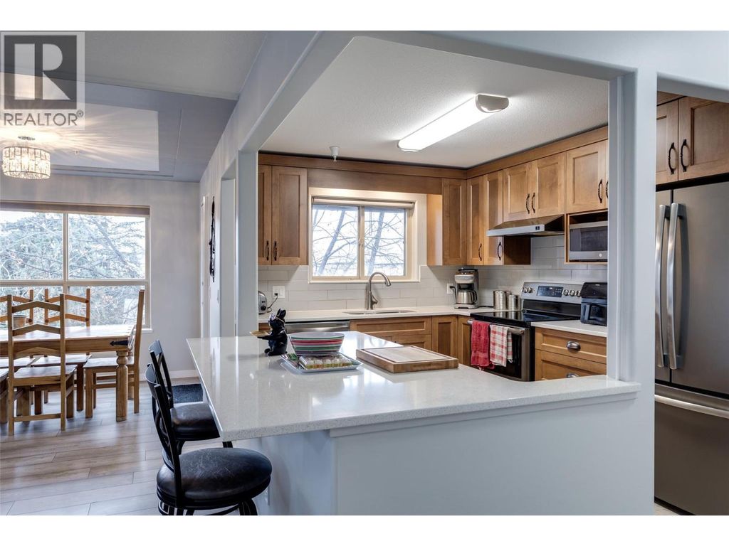 2130 Vasile Road Unit# 302, Kelowna
