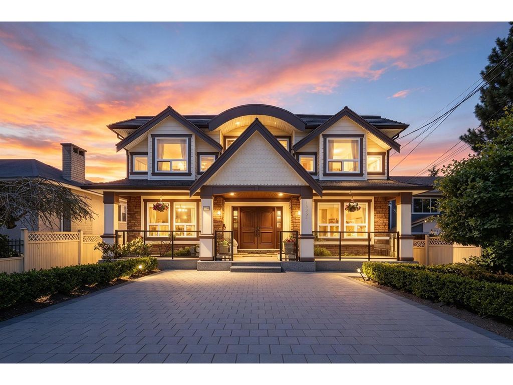 15354 Royal Avenue, White Rock