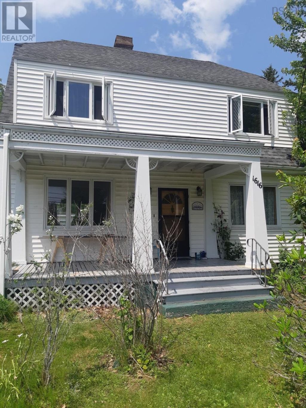 1616 North Main Street, Westville