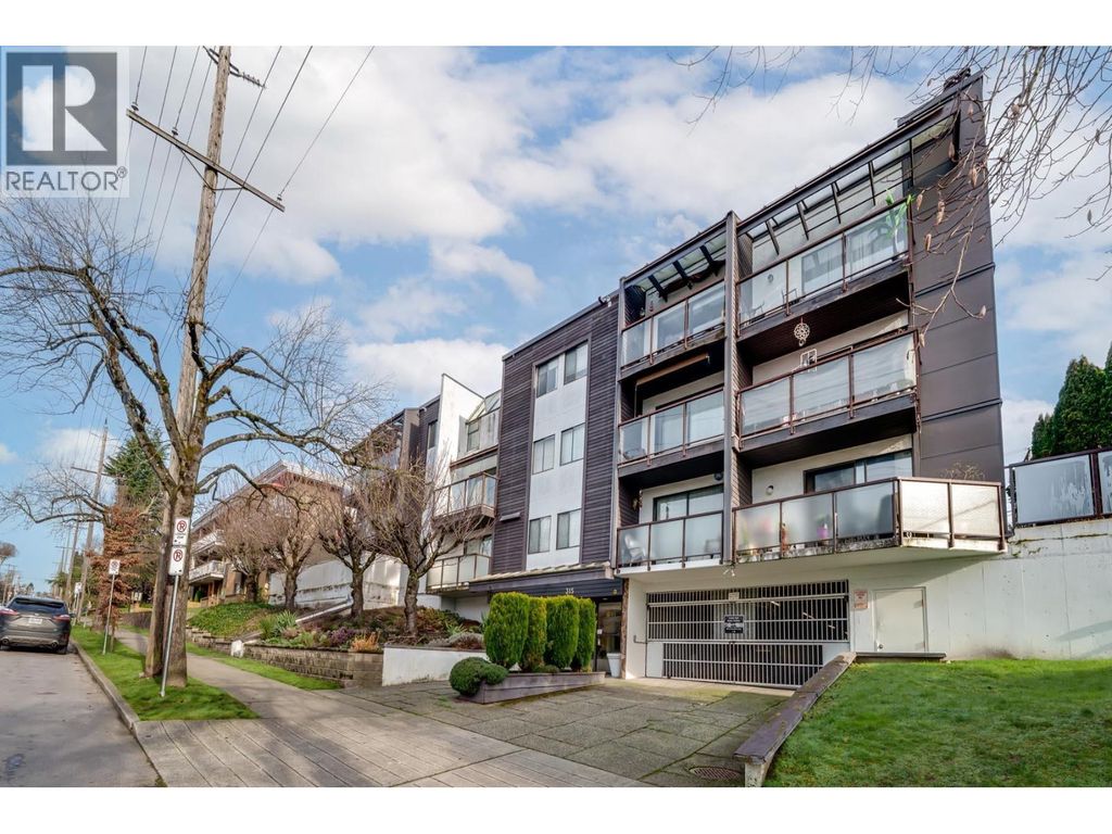 301 315 Tenth Street, New Westminster