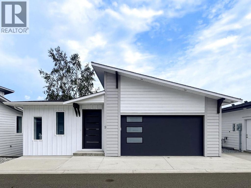 1840 10 Street Sw Unit# 9, Salmon Arm
