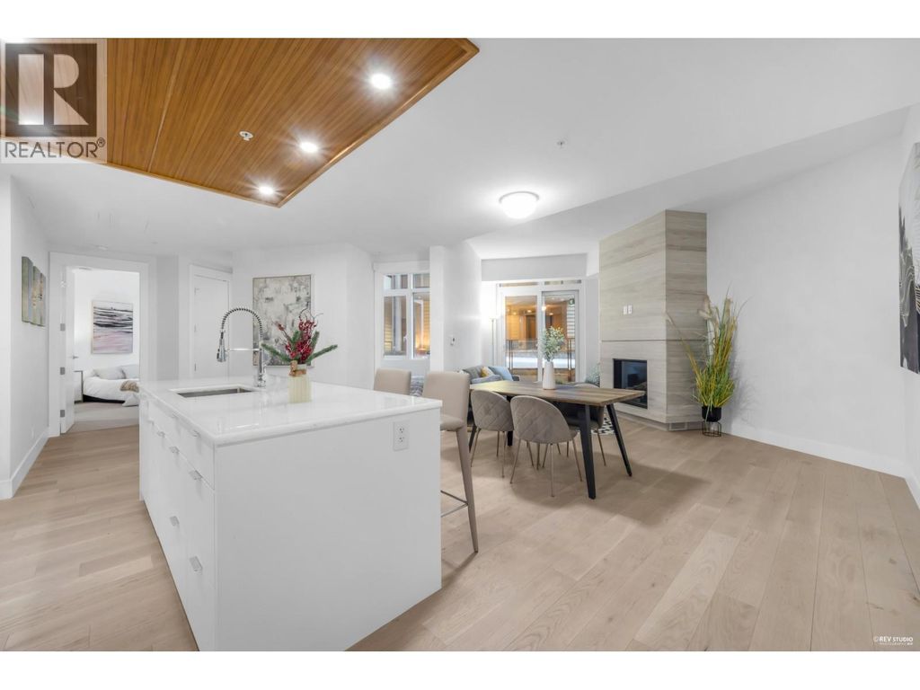 101 6699 Nelson Avenue, West Vancouver