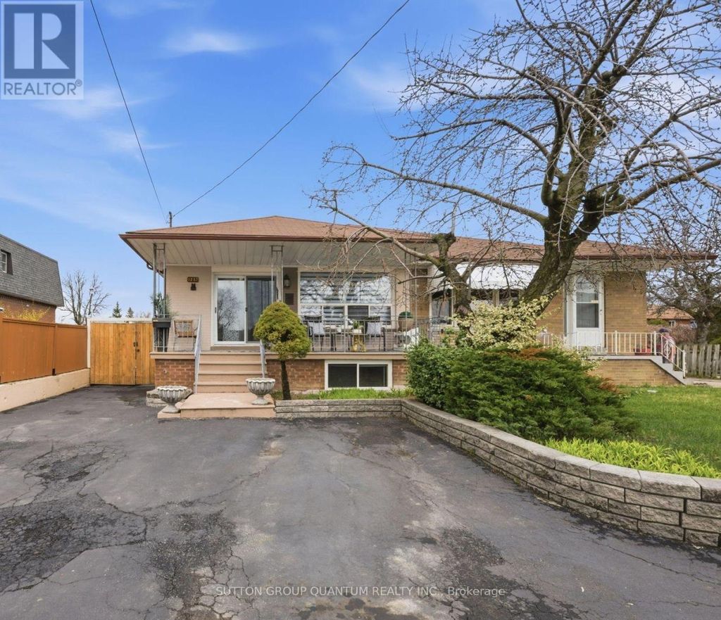 1257 Alexandra Avenue, Mississauga (lakeview)