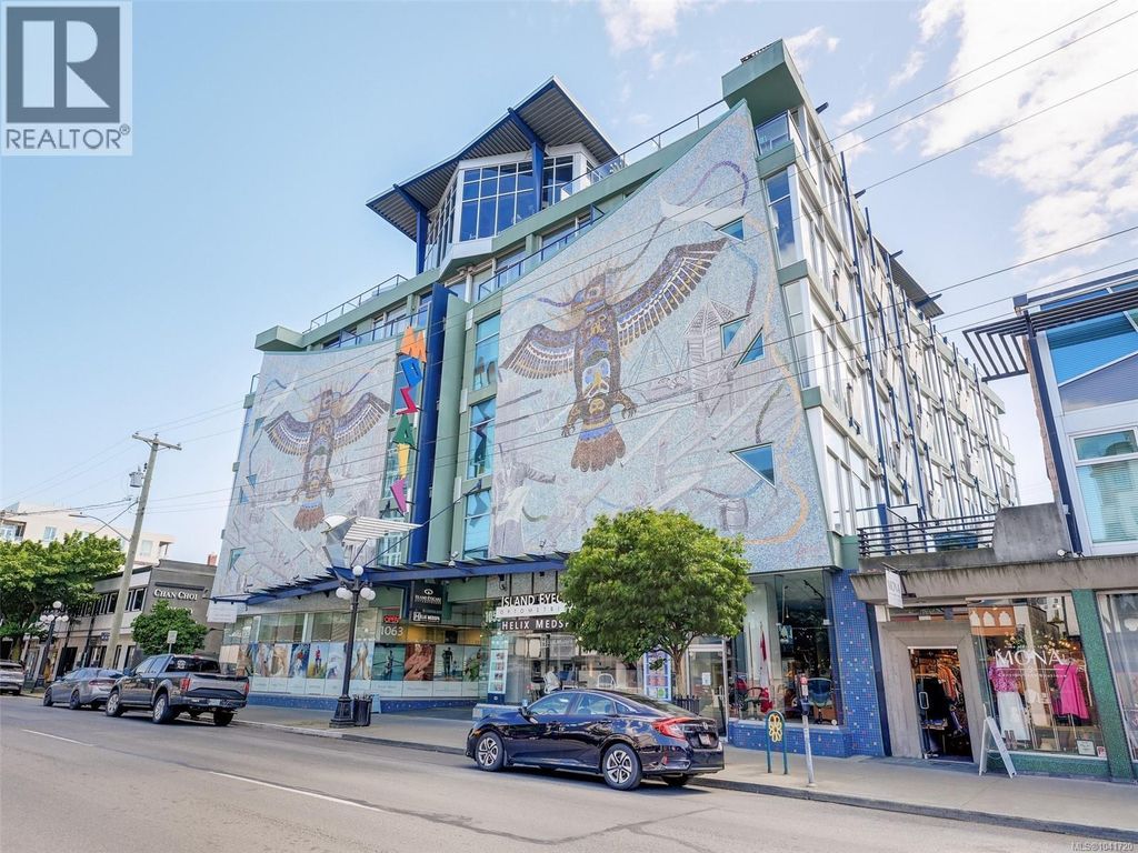 315 1061 Fort St, Victoria