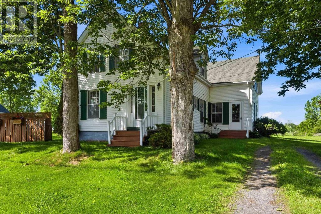 483 Sangster Bridge Road, Falmouth