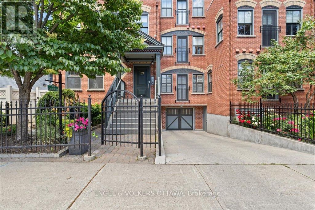 2 - 139 Guigues Avenue, Ottawa