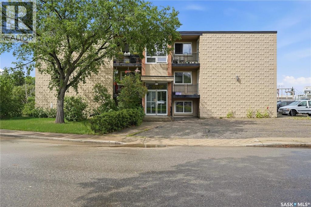 8 2620 5th Avenue N, Regina