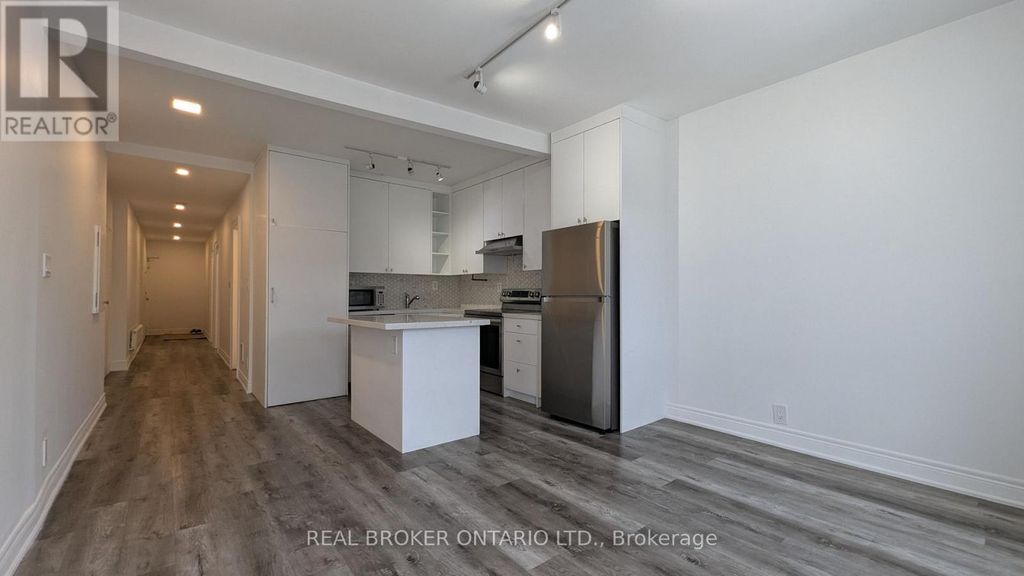 4 - 2199 Gerrard Street E, Toronto (east End-Danforth)