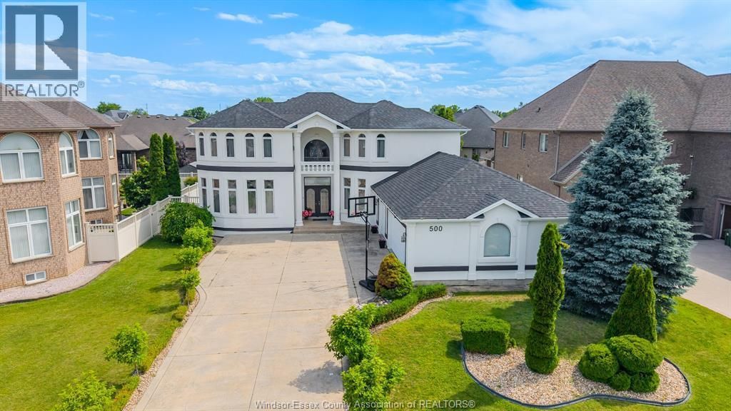 500 Clydesdale, Lakeshore