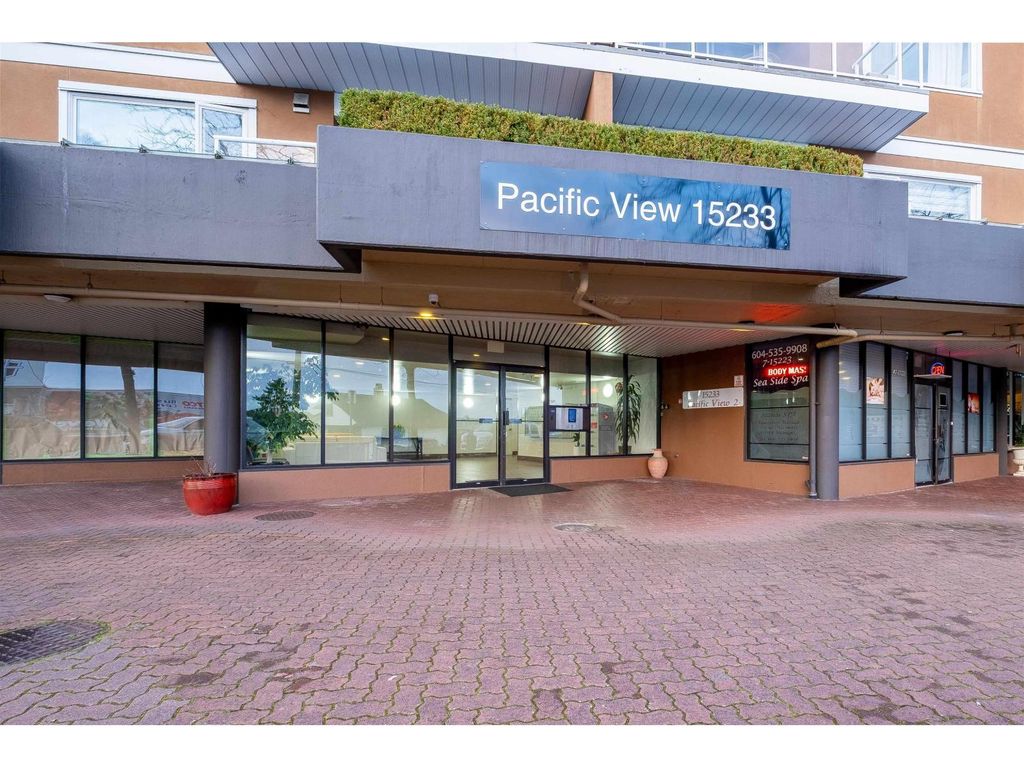 108 15233 Pacific Avenue, White Rock