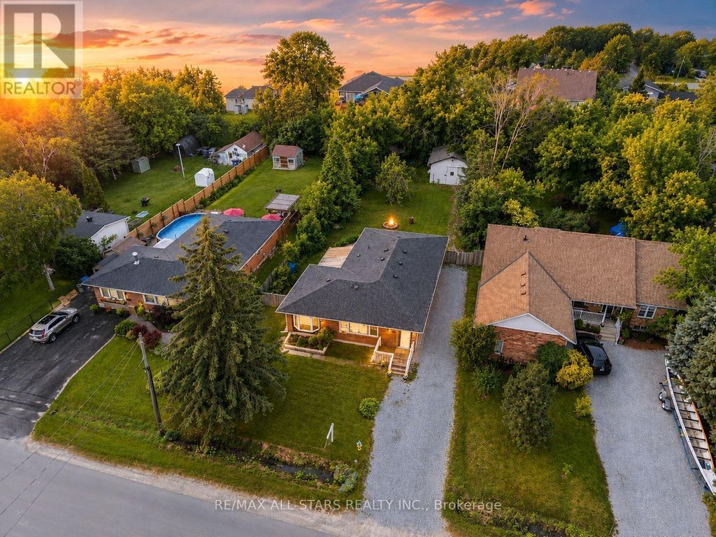 340 Walter Drive, Georgina (keswick South)