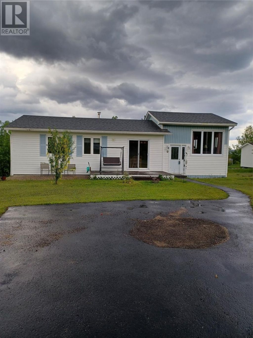 9 Juniper Crescent, Traytown