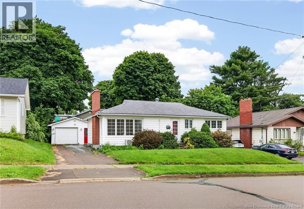 18 Carney, Moncton