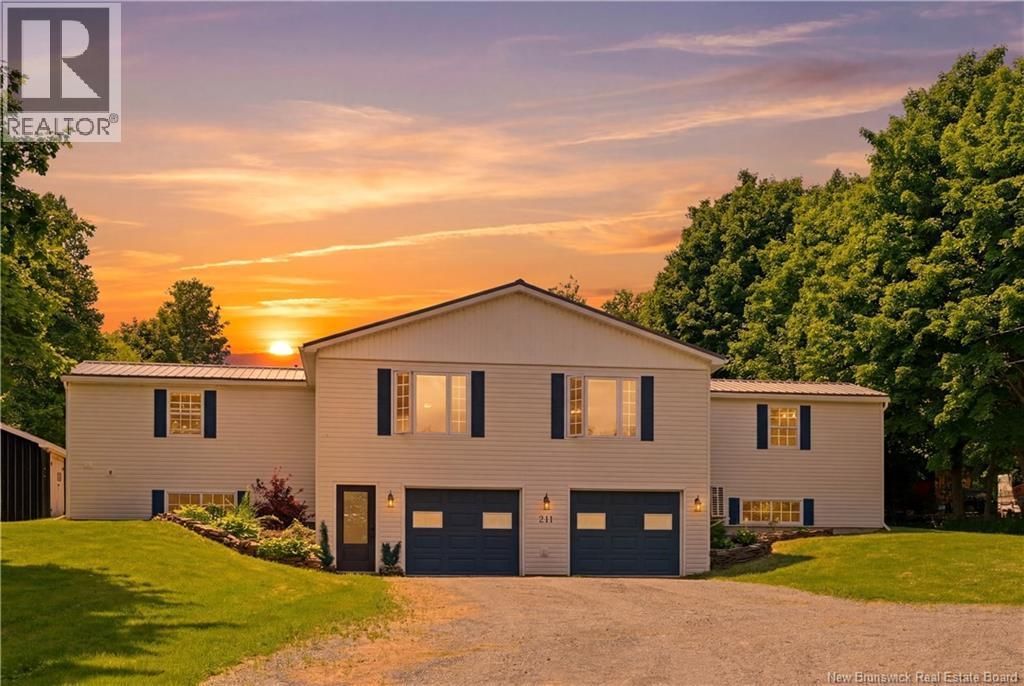 211 Pleasant, Hillsborough
