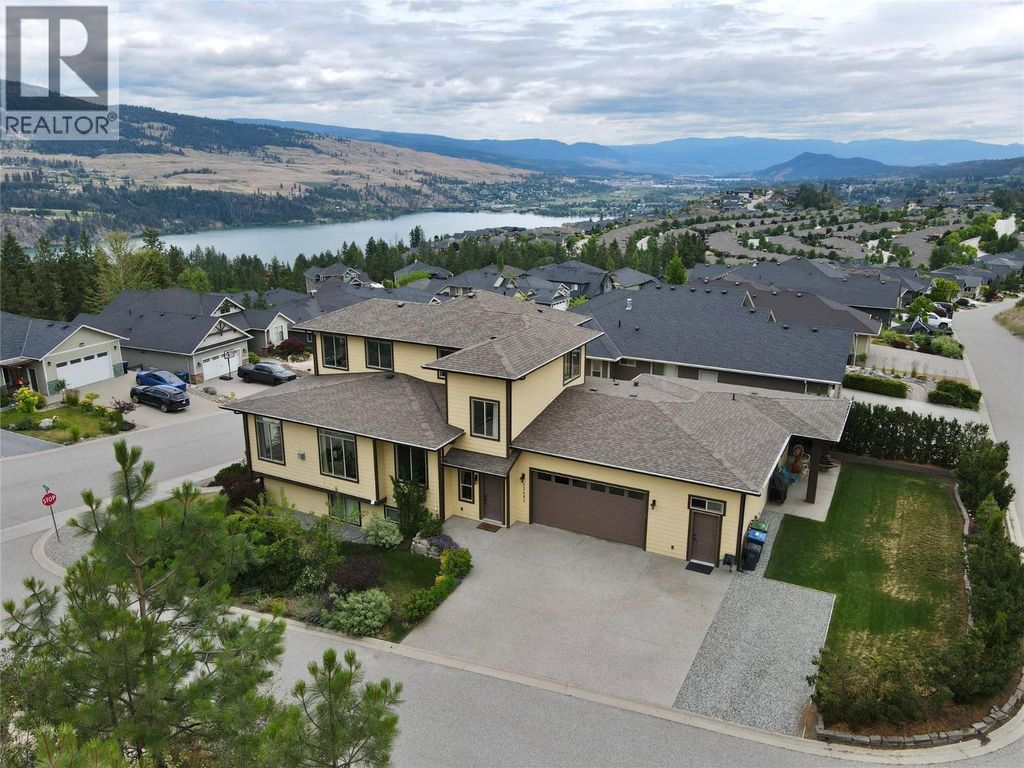 13492 Lake Hill Way, Lake Country