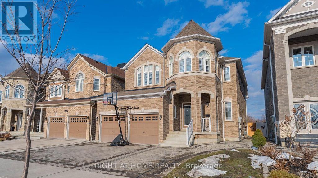 707 Audley Road S, Ajax (south East)