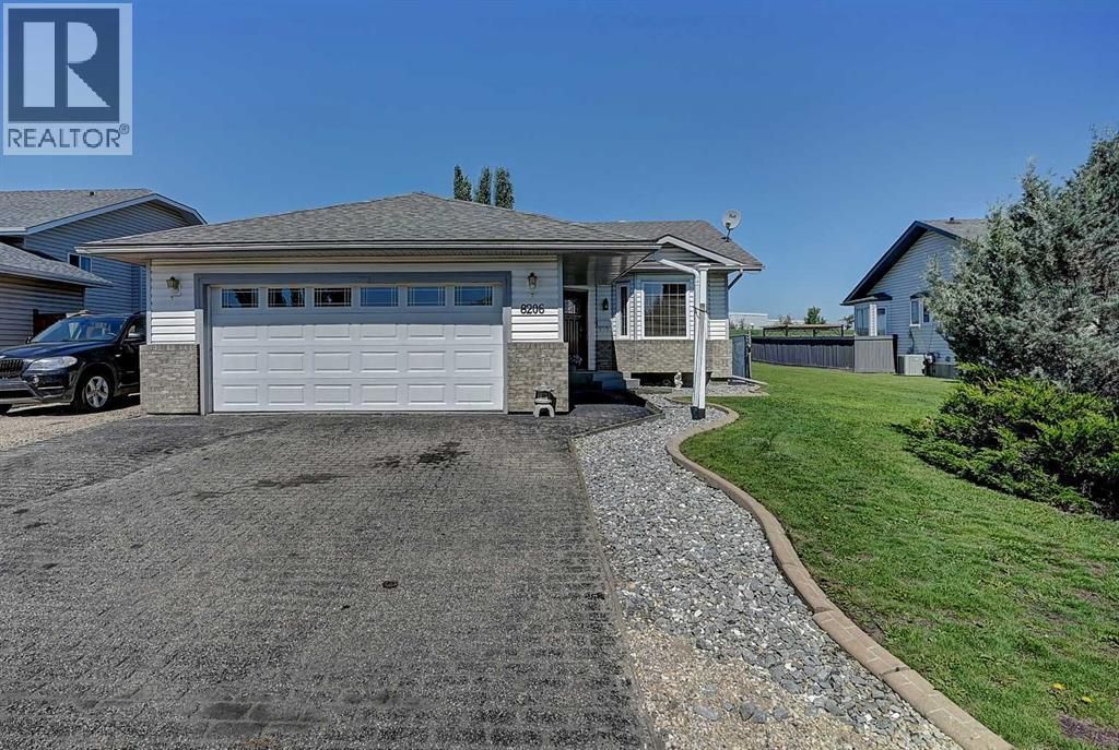 8206 107 Street, Grande Prairie