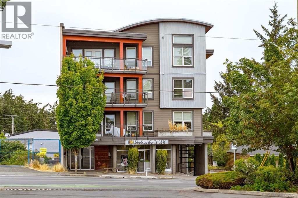 203 1008 Tillicum Rd, Esquimalt
