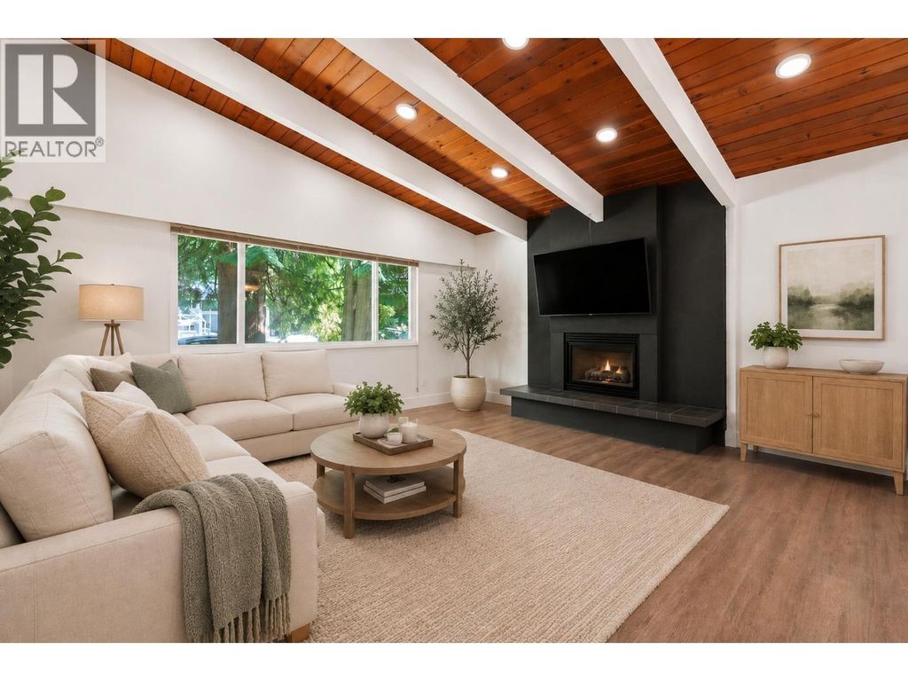 1707 Dempsey Road, North Vancouver