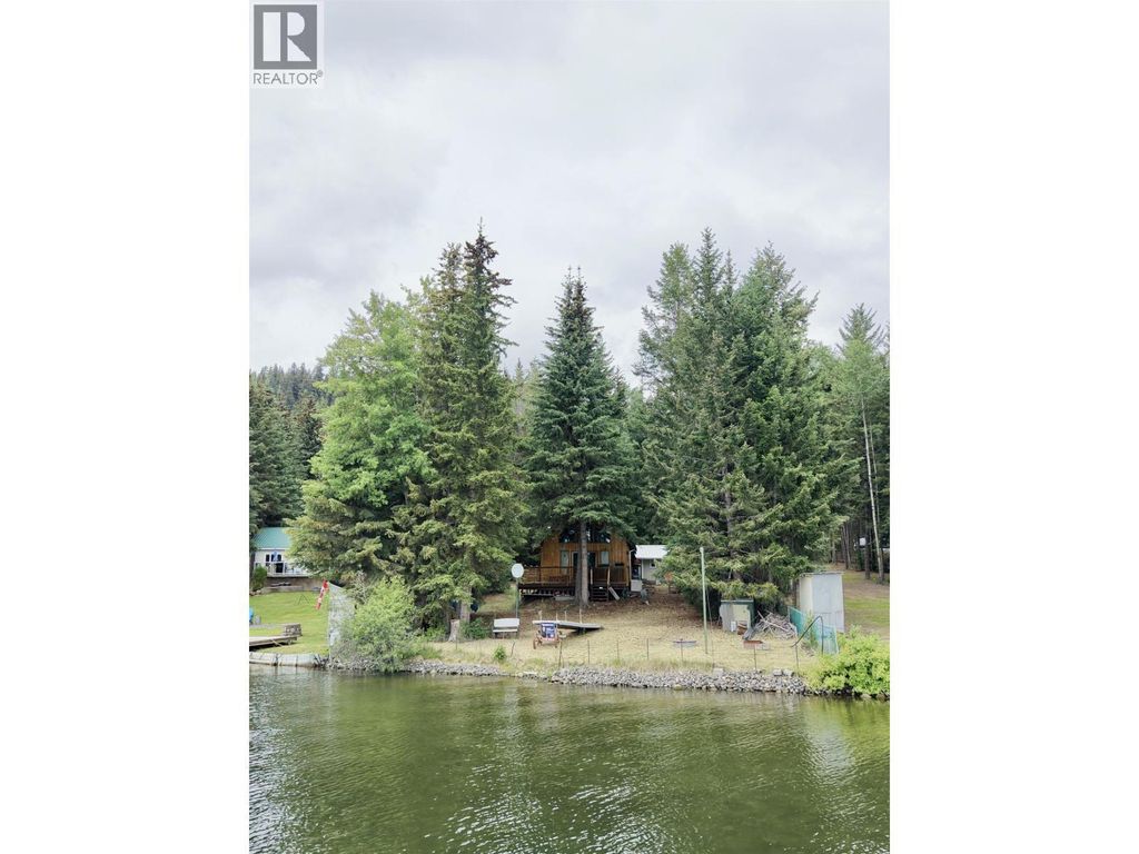 7640 Burgess Road, 100 Mile House