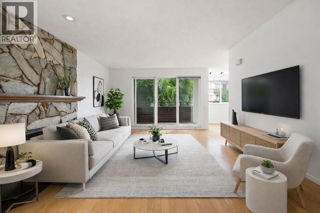 210 1420 E 8th Avenue, Vancouver