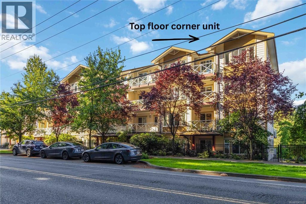 409 360 Goldstream Ave, Colwood