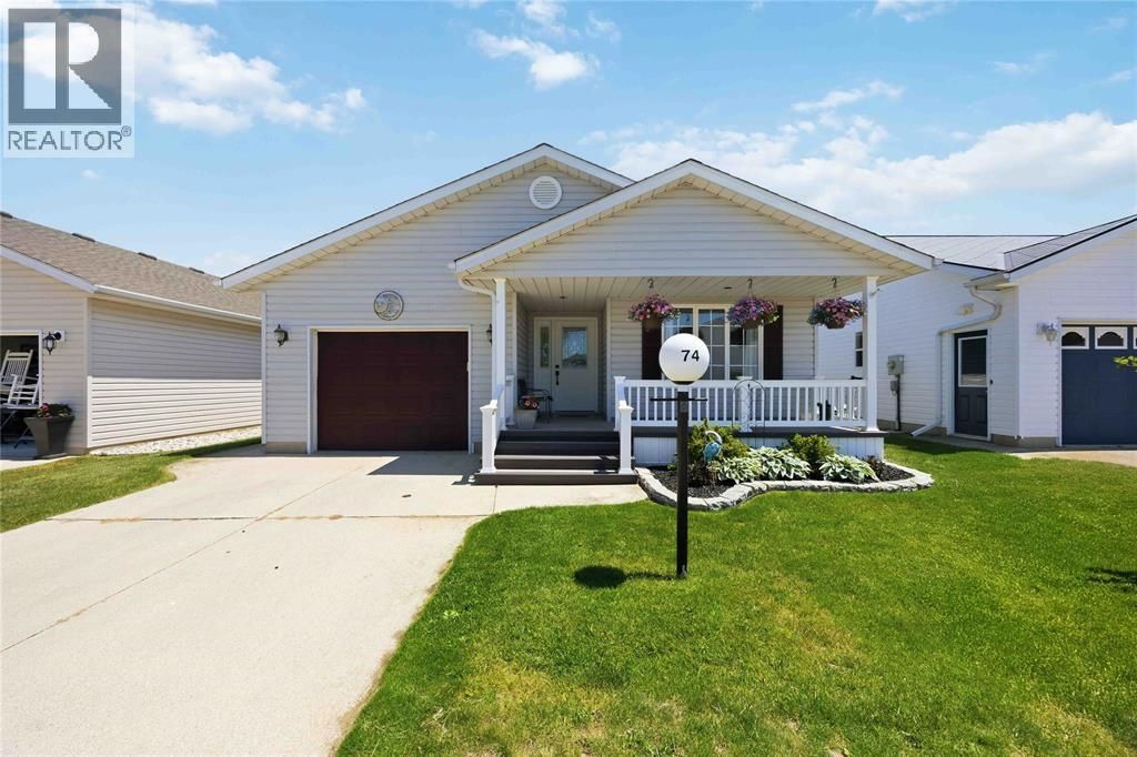 5700 Blackwell Sideroad Unit# 74, Sarnia