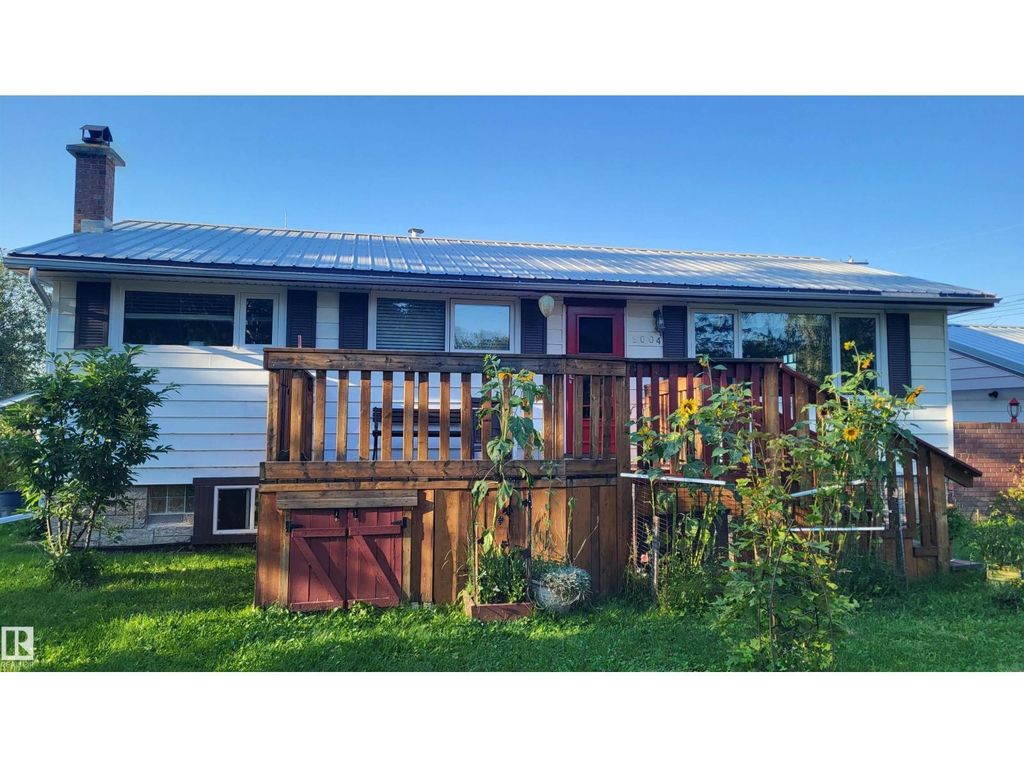 5004 50 Av, Evansburg