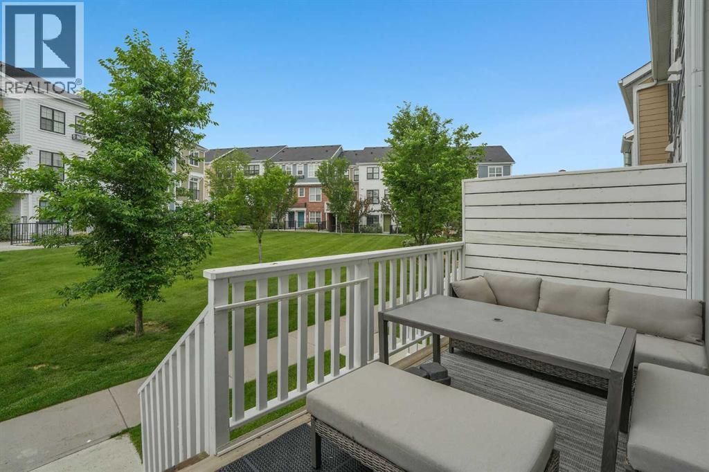 575 Sherwood Boulevard Nw, Calgary