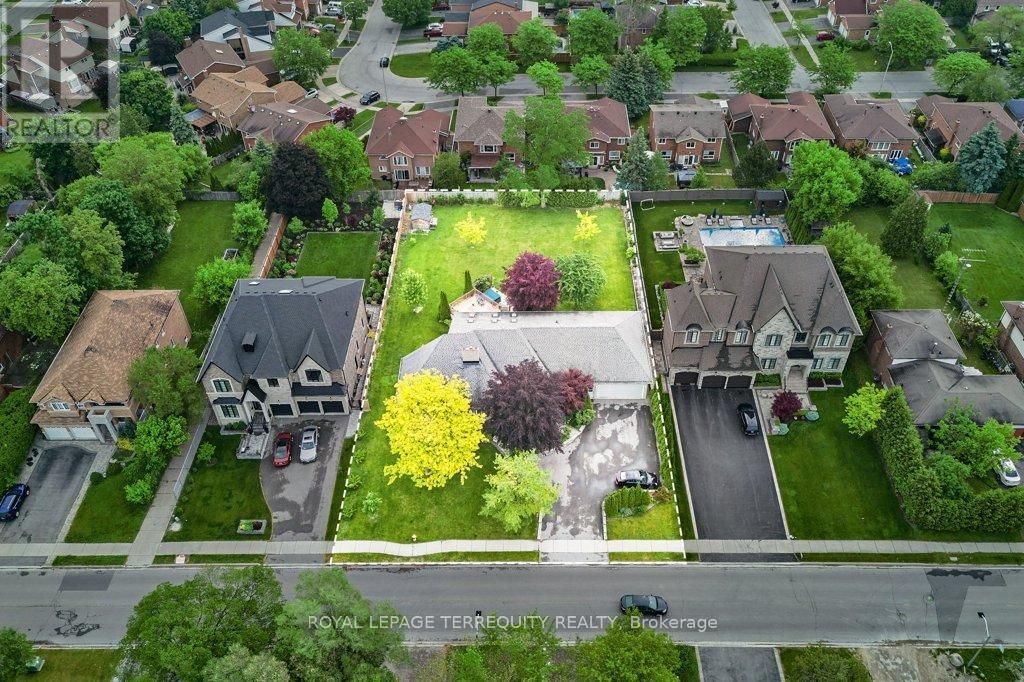 1449 Rosebank Road, Pickering (woodlands)