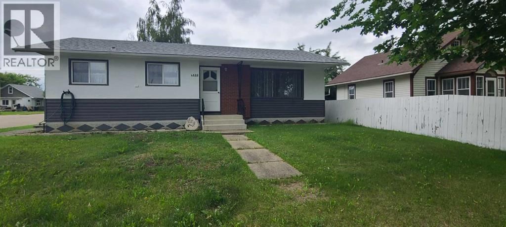 4820 53 Avenue, Grimshaw