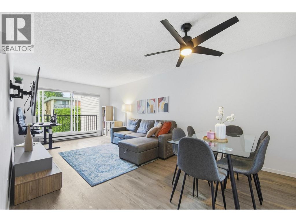 305 1050 Howie Avenue, Coquitlam
