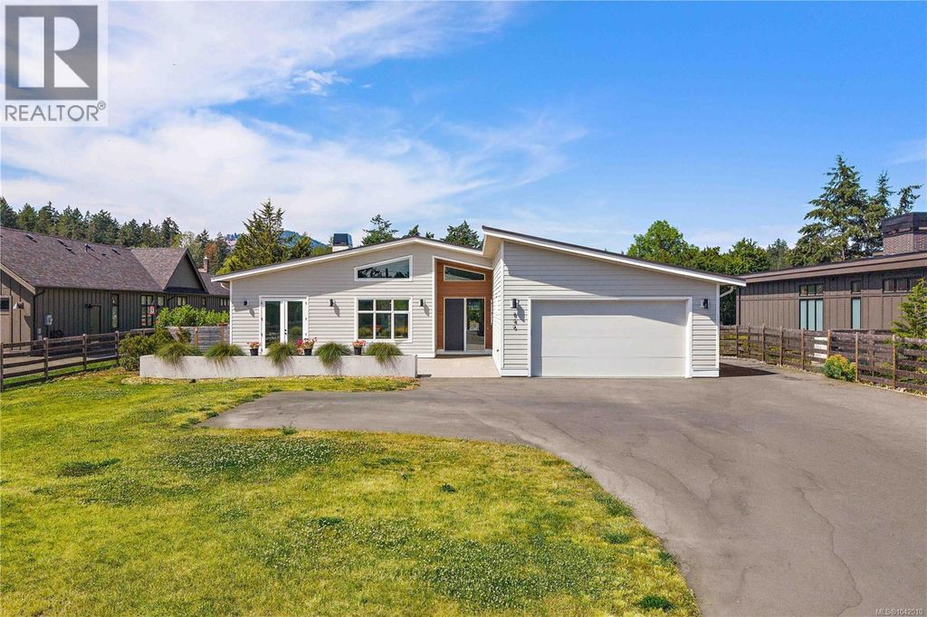 846 Birch Rd, North Saanich