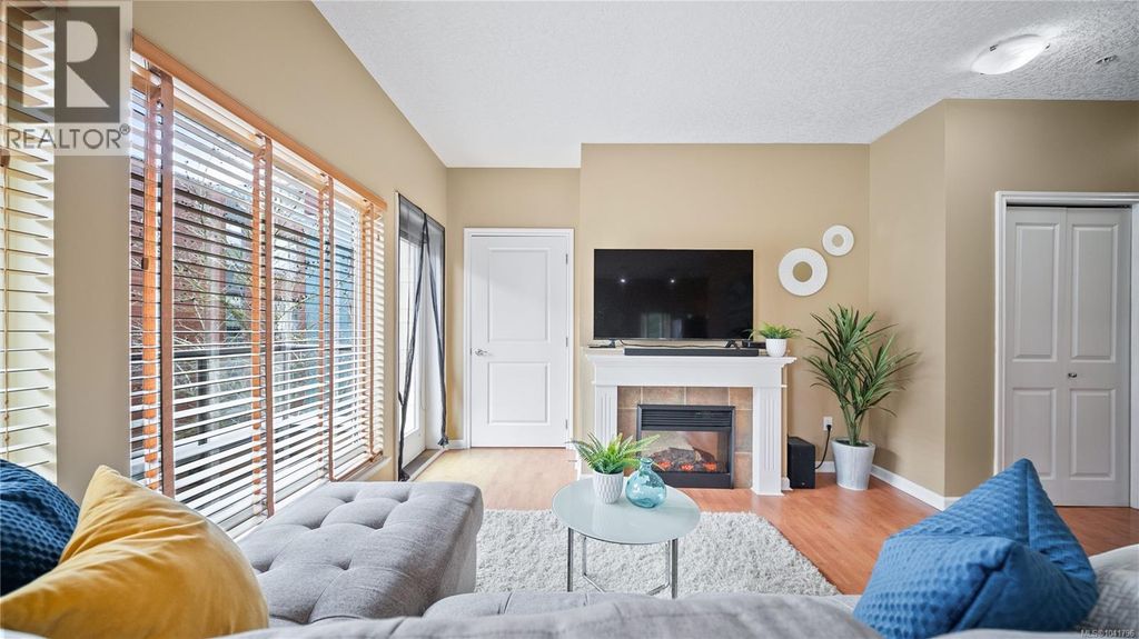 307 2747 Jacklin Rd, Langford