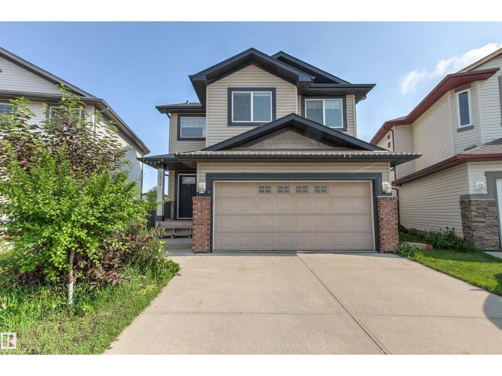 3214 22a Av Nw, Edmonton