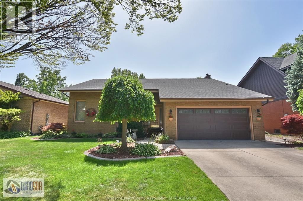 3915 Villa Borghese Drive, Windsor