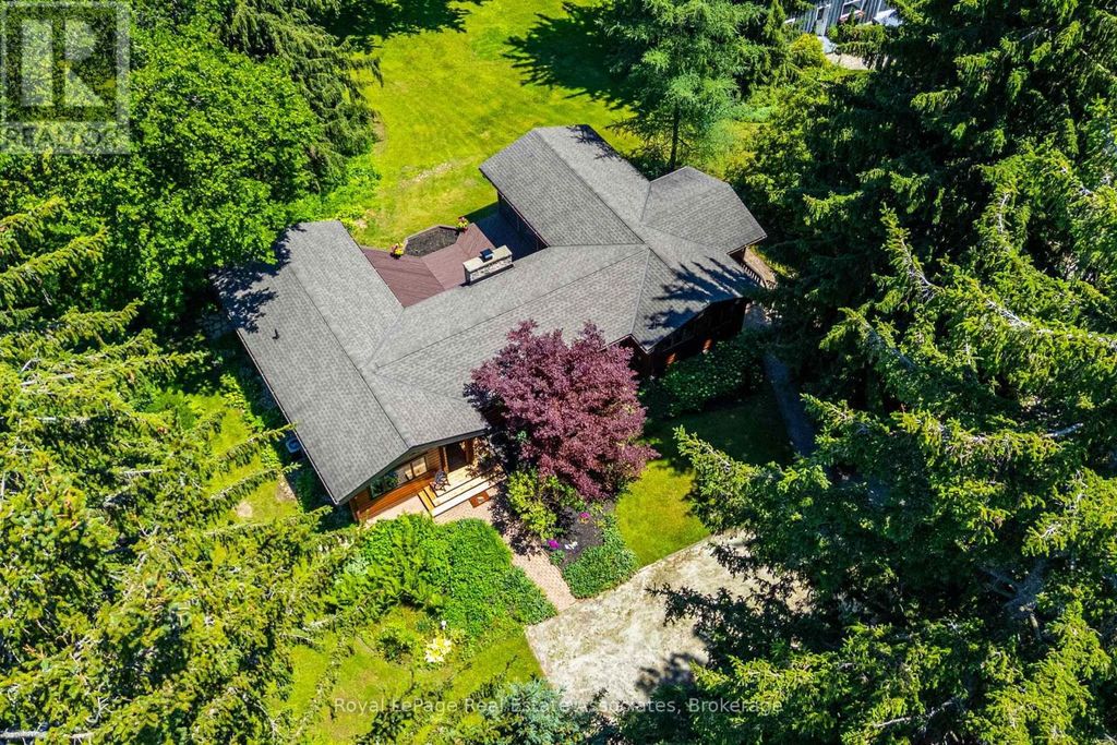 19 Confederation Street, Halton Hills (glen Williams)